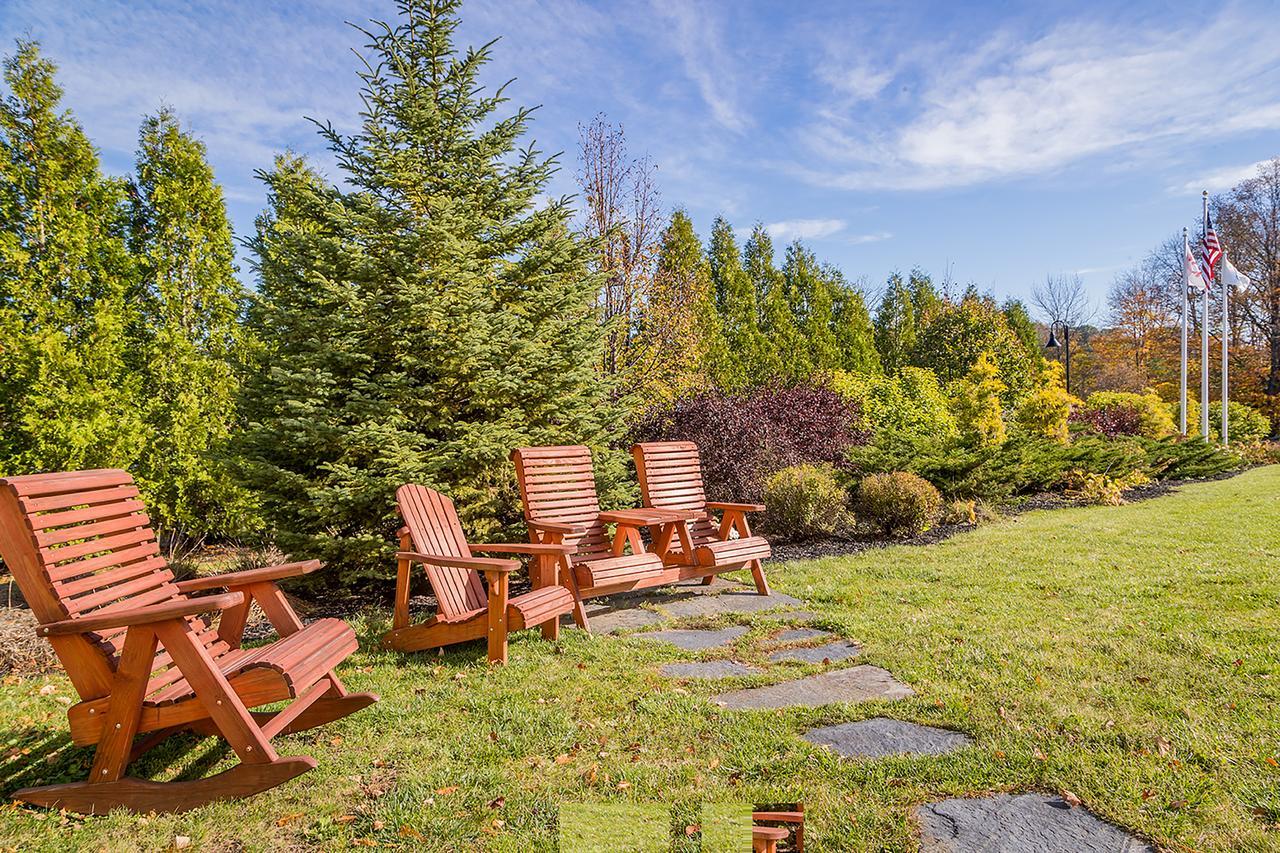 Berkshire Mountain Lodge Pittsfield Eksteriør bilde
